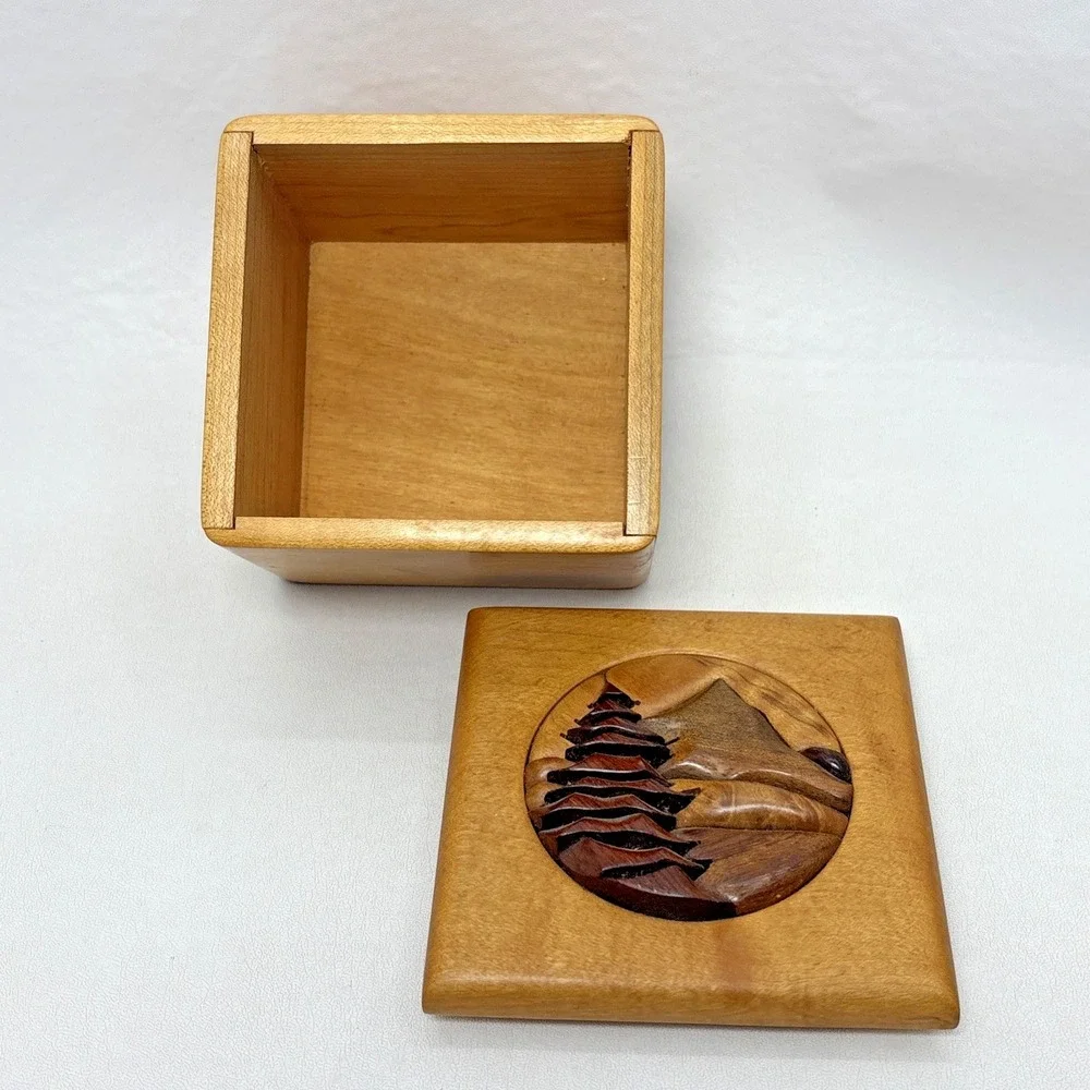 Wooden Hand Carved 3D Trinket Jewelry Box Brown Raised Mountain Detailed VTG 80s